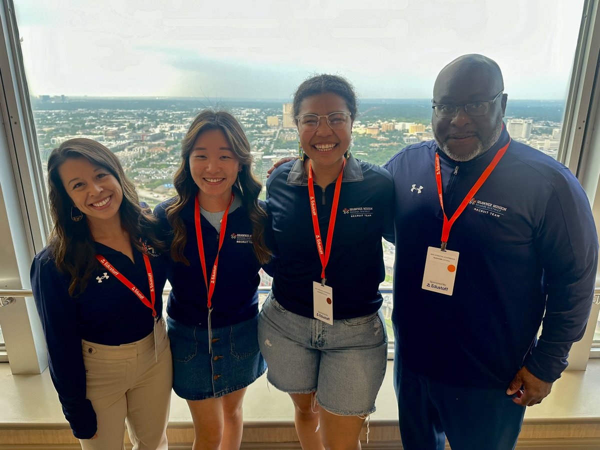 klshulman's tweet photo. Team512 represented at AASPA #DEISummit! Loved connecting with leaders across the country sharing strategies to embrace diversity &amp; strengthen equitable &amp; inclusive recruitment/retention efforts! 

So proud that 2 Equity Practitioners got to join us! @thesmsdhr

#CreateCommunity https://t.co/Cj5vgFk5Ph