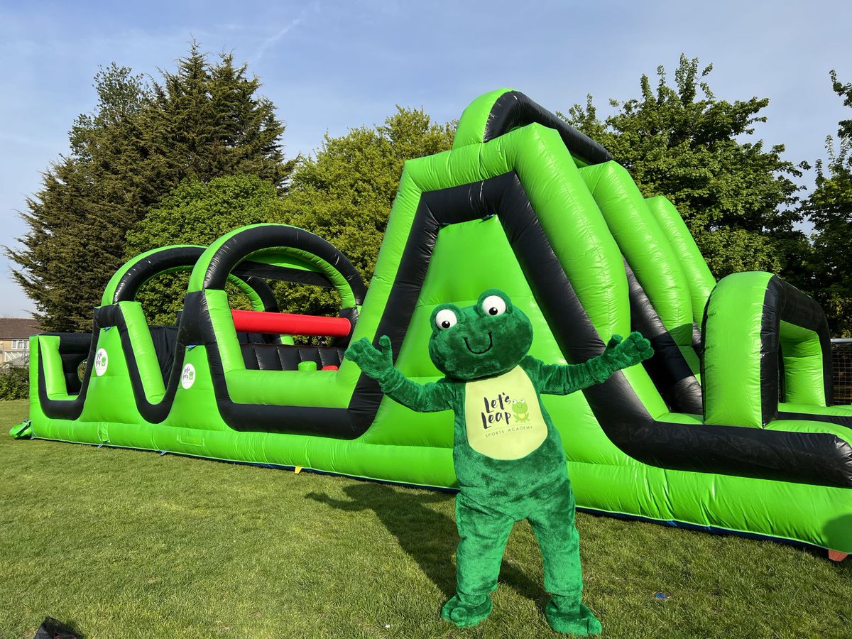 redkitedays's tweet photo. Dive into a thrilling May Half-Term adventure with Let's Leap holiday camp at their brand new venue @Eton_College 
AMAZING facilities &amp; so much planned from animal encounters to zorbing, crafts, archery &amp; so much more.

https://t.co/VaAt6unNGK
@letsleaptweets https://t.co/NT9pQ6b0hC