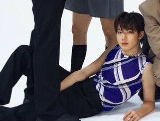 OMG! OMG! I JUST NOTICED NOW THAT JUNKYU IS FUCKING LYING ON THE FLOOR WHILE HE'S IN BETWEEN OF JEONGWOO'S LEGS???? 😳💖