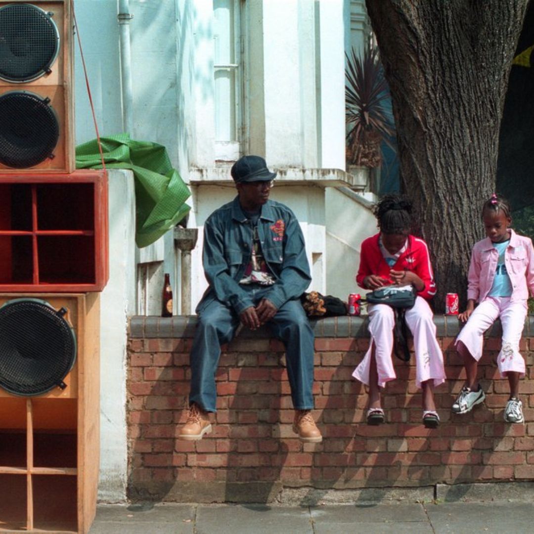 NottsLibraries's tweet image. Join us at Nottinghamshire Archives for a taster of the free Beyond the Bassline exhibition, Friday 26 April - Wednesday 29 May - currently on show at the British Library in London 🎵

🔍 Find out more: bit.ly/4b6r48M

📷 Credit - Photo © Adrian Boot/Urban Image