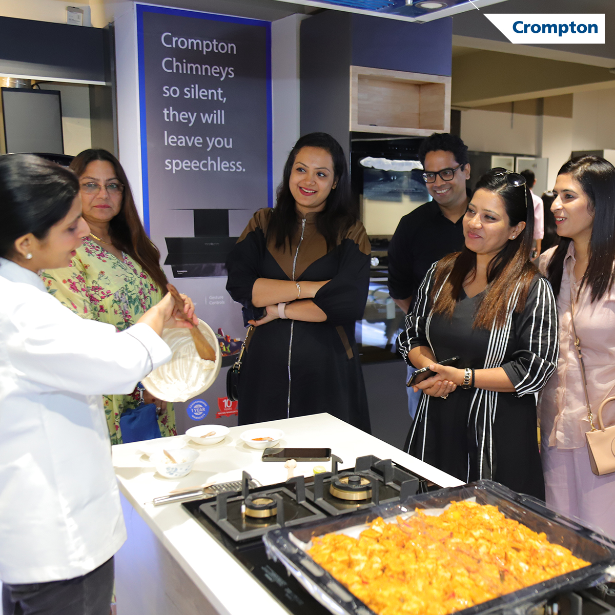 CromptonKitchen's tweet photo. Step into the world of culinary delight with Chef Pooja Khanna at our exclusive cooking demo at Crompton EBO in Guwahati!

From exciting eggless recipes to insightful conversations about the art of cooking, our elite club members enjoyed every moment. With the seamless performance of Crompton Built-In Ovens and Microwaves, achieving perfection in every dish was effortless. 

To explore the range of Crompton Built-In Kitchen Appliances, click the link: https://t.co/CeAfPY6cD0 

#GetTheCromptonExperience #CromptonBuiltInKitchenAppliances
