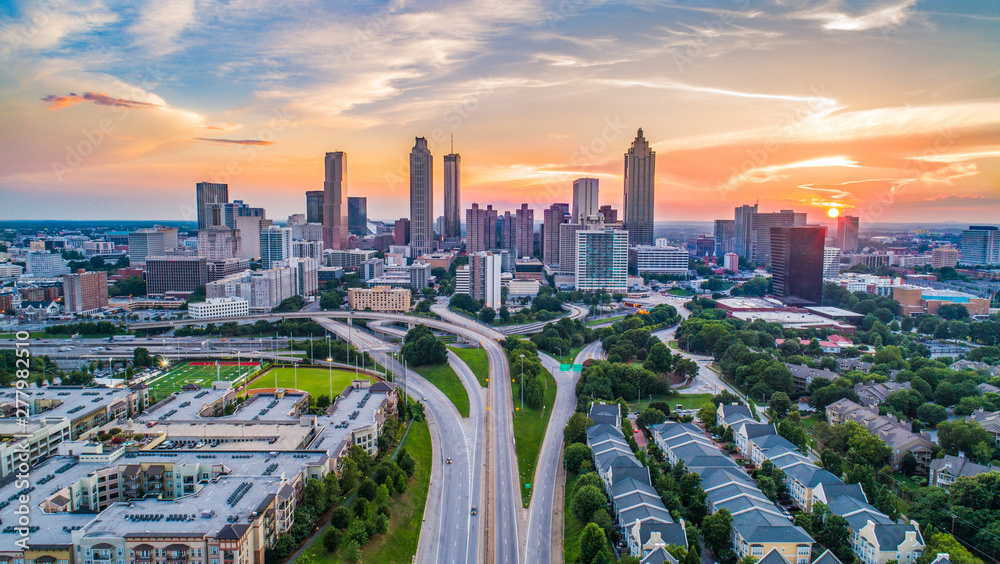 HELLOOOOOO ATLANTA! 👋 Did you know Delta, Frontier, Southwest and Spirit offer nonstop flights from TPA to ATL? Save the drive and book a trip today!