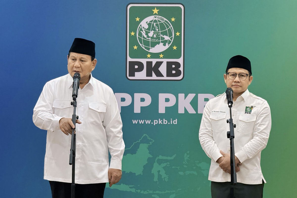 cakimiNOW's tweet photo. Terimakasih kepada bapak Prabowo Subianto sudah berkunjung ke DPP PKB. Sebuah kebanggaan untuk saya, jajaran pengurus juga kader PKB bisa menyambut sekaligus mengucapkan selamat secara langsung kepada beliau.

Saya juga menitipkan 8 agenda perubahan PKB untuk diperjuangkan di pemerintahan pak Prabowo mendatang.