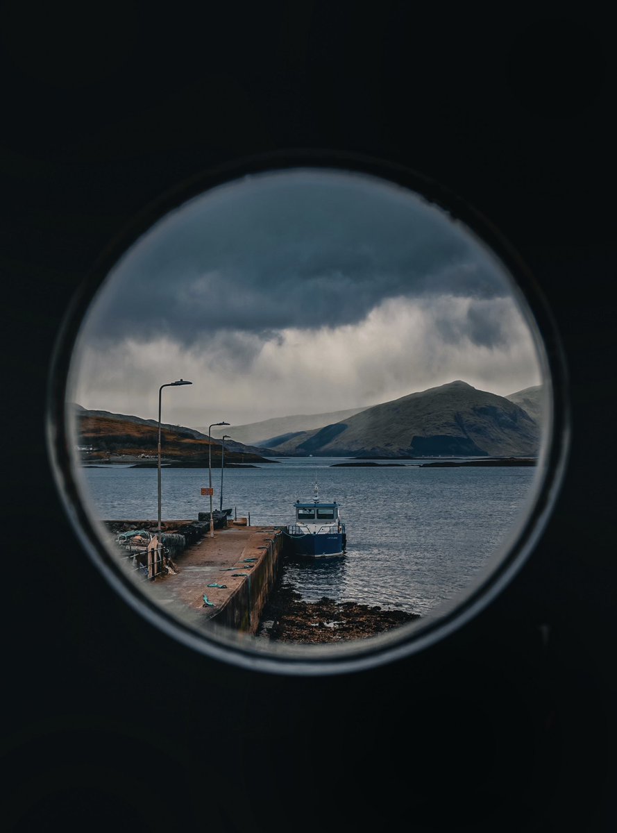 A view to a hill… 😉 #scotland #loch