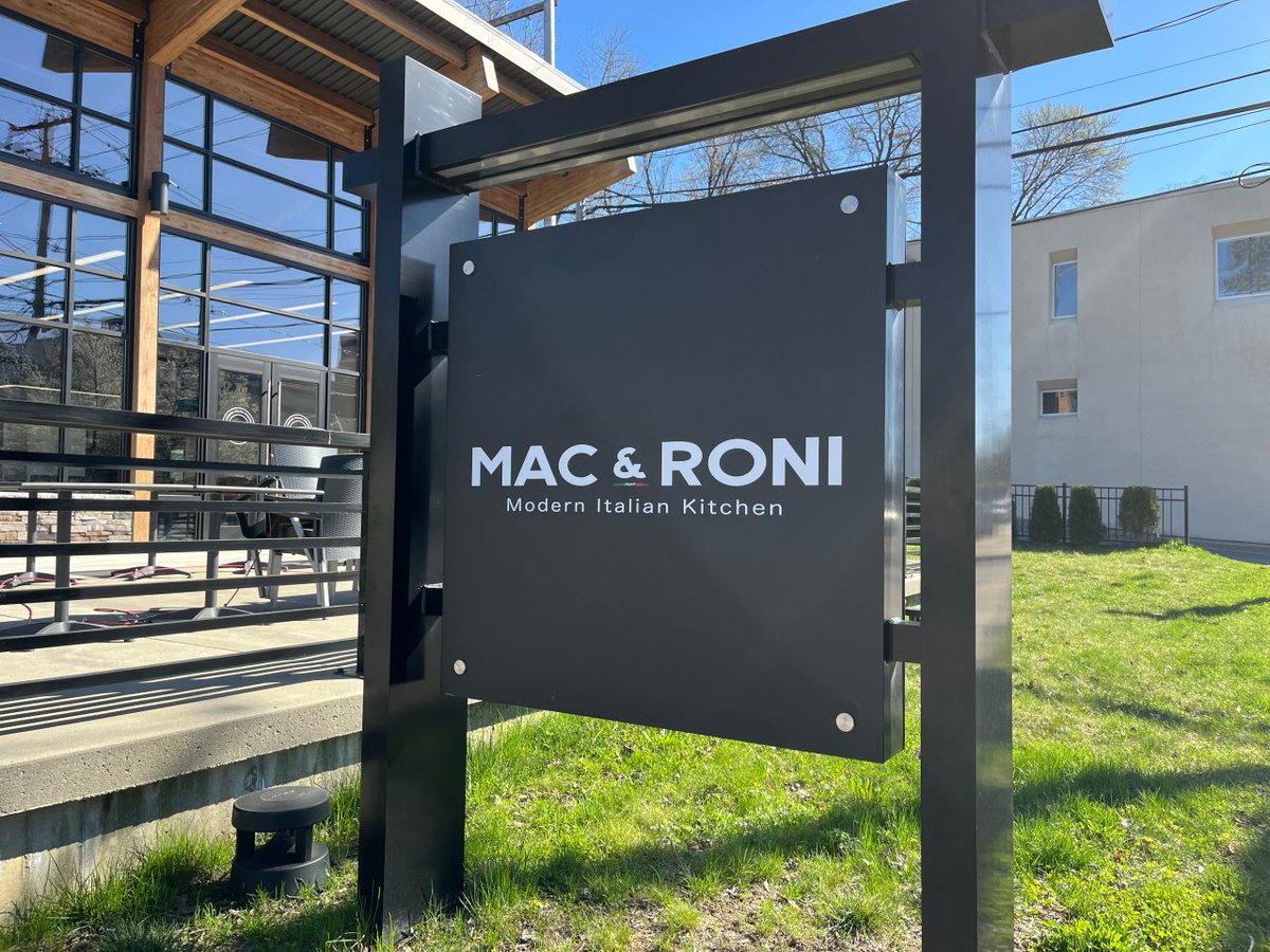 Fast-casual eatery MAC & RONI opening in #Schenectady trib.al/roZsf6n