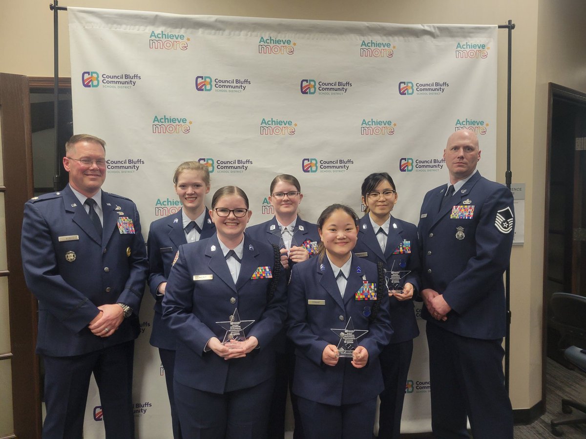 Members of the @JROTC951, including ECA students Kaci, Hanna, Hailey, Lila, and Kayley, were recognized as Student Stars for their outstanding performance at the Leavenworth Drill Meet! #AchieveMore @CBCommSchools