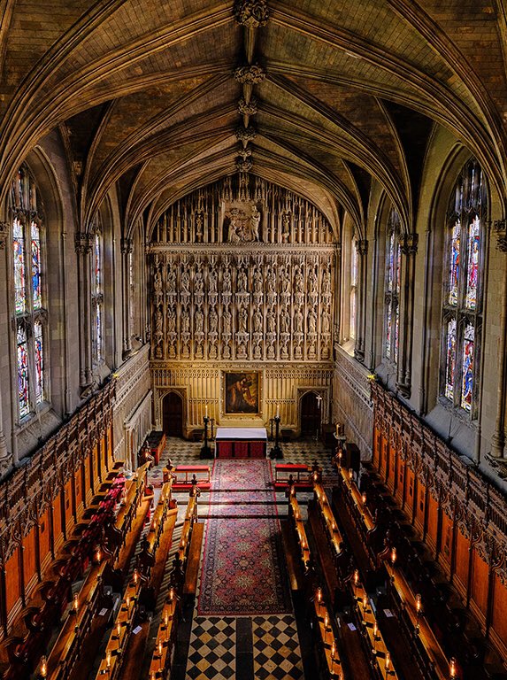 Join us for choral evensong to mark the 550th anniversary of the foundation stone @MagdCollChapel @magdalenoxford @ArtsFestOxford @MCSOxford live on @BBCRadio3. Music by Charles Villiers Stanford & @RoxannaPanufnik. Must be seated by 2.45pm. @_cathedralmusic 🎞️ @hedgehoghugh