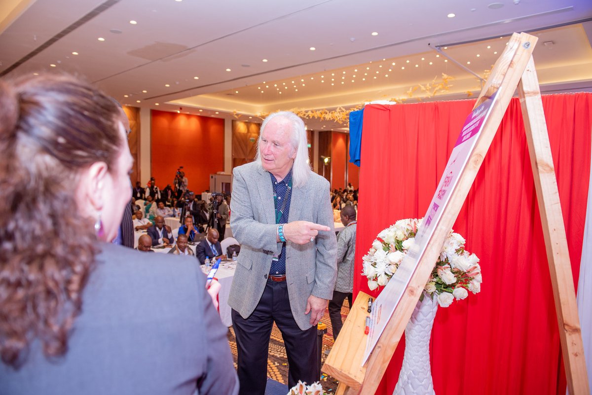 I am honoured to say the least that the Fellowship has my name attached to it, it is indeed an honour. I commit to continue working together to continue realizing the dream - Dr. Dennis Carroll @WilliamBazeyo @USAID @giz_gmbh @onehealth_in @OneHealthUCD