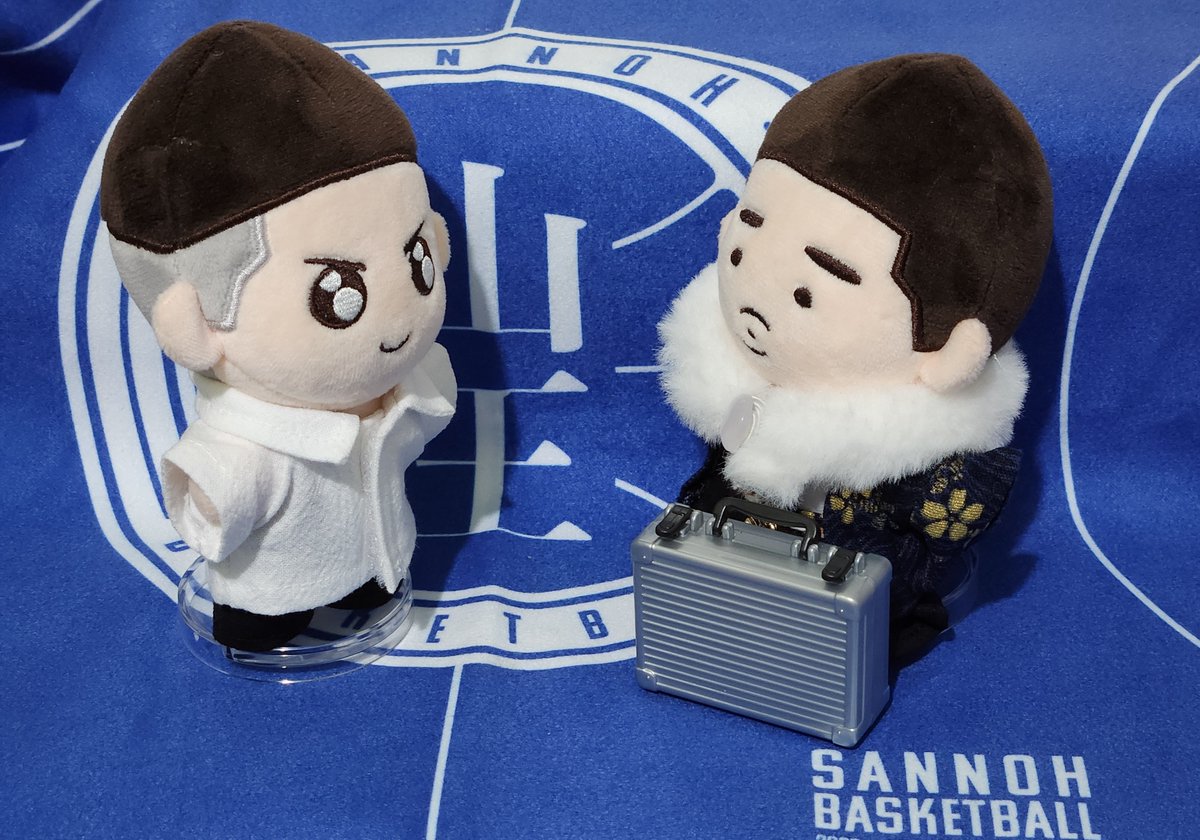 ~우명극장~
물건은 가져왔겠죠?
                               받아라뿅