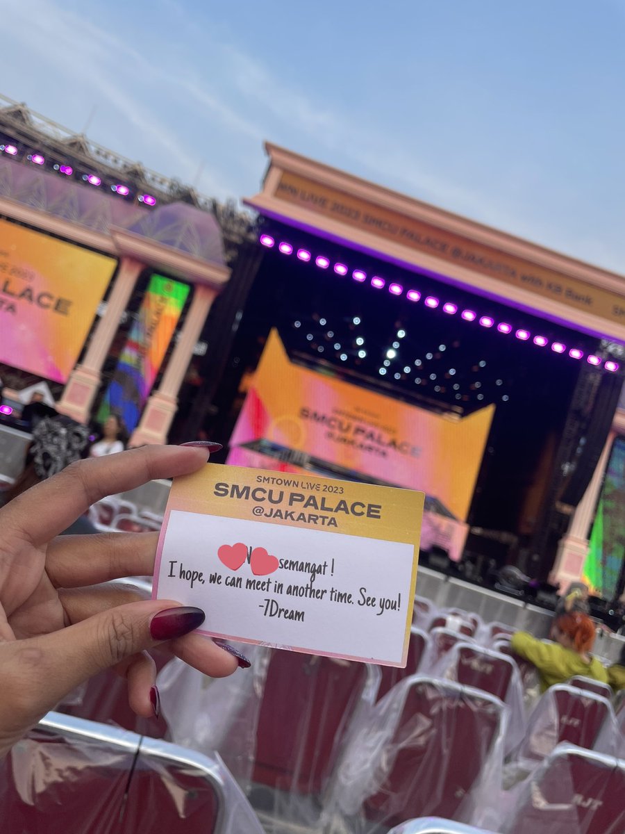 moominkuning's tweet image. Semoga kalau memang rezekiku untuk bertemu Dreamies di tahun ini, di TDS 3. Lewat dari kakak-kakak baik yang buat giveaway tiket TDS. Kalaupun memang belum saatnya. Semoga nanti masih diberikan kesempatan di TDS 4 🥹🩵