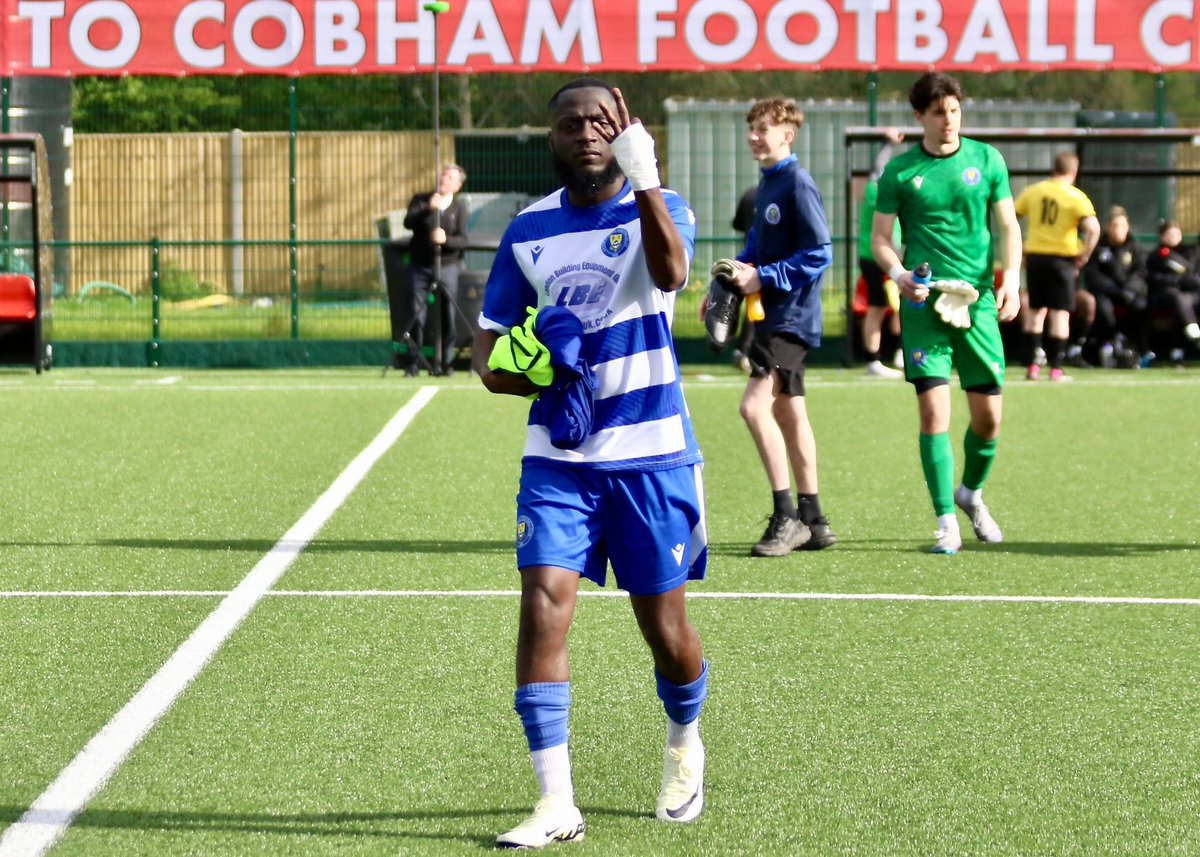 OfficialMadJ's tweet photo. Happy birthday to my guyyy aka chairman of @EpsomEwellFC and someone I actually call a friend @MelTough2 honestly since I walked into this club two years ago he Treated me with nothing but love &amp; respect 
Enjoy your day sir and see ya Saturday 💙🙏🏾🧂 #UpTheSalts #MyChairman #JA3 https://t.co/8ioepiBcGy