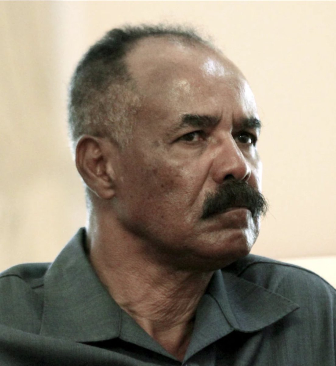 #FreeEritreanPrisoners Eritrea )2 Februari 1946 ) is sinds het land in 1991 onafhankelijkheid verkreeg president van Eritrea. hij heerst sindsdien als dictator over zijn land @MinPres @geertwilderspvv @GemeenteDenHaag @telegraaf @OmroepGLD @POL_Gelderl
@yema22479