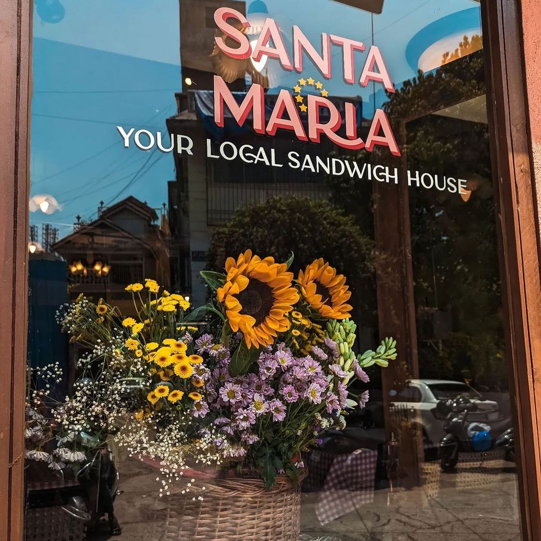 “Anthony uncle directs us to an empty table for four as if he’s been expecting us all along.” Read here: bit.ly/448PZX5 to our review of Bandra’s welcoming new sandwich shop that’s fuelled by the Ranwar Village community. What to pick and what to pass Santa Maria Bombay