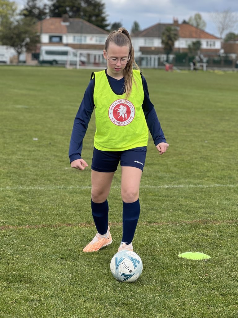 Our @headstfidelis girls are enjoying taking part in the Breaking Stereotypes @BexSchGames football event with @WellingGirls @fcwelling #girlsfootball #Letgirlsplay ⚽️