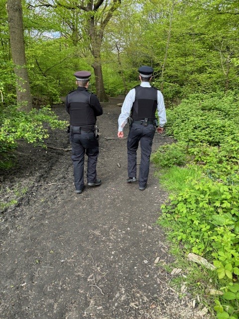 The team are out patrolling Elmstead Woods today in response to reports of ASB and bikes #Mottingham