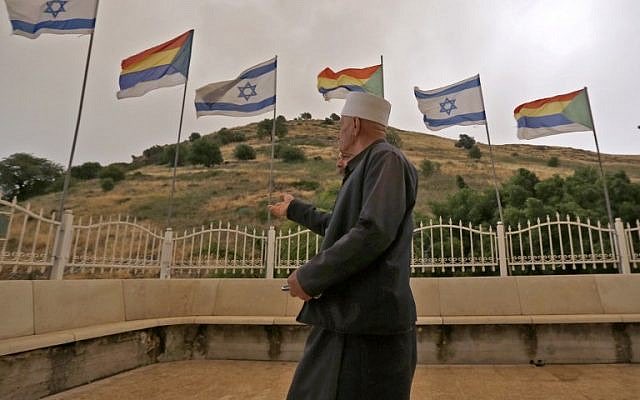 Druze 🇸🇨 observe Ziyara زِيَارَة between April 25-28 at the Shrine of Shu'ayb (Jethro, Moses’ father-in-law). It is officially recognized as a public holiday in Israel 🇮🇱. Eid Mubarak dear brothers and sisters.