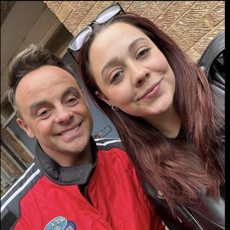 '🎉 Exciting news! 🌟 Hampshire Growth Hub Client’s Acute Look Hair and Beauty based in Basingstoke had a blast hosting Ant and Dec's Saturday Night Takeaway! 📺✨ Experience the stardom yourself - book your appointment today! 💇‍♀️💇‍♂️ #AcuteLook #SaturdayNightTakeaway'