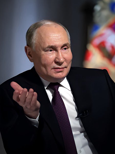 eduardomenoni's tweet photo. 🚨| Vladimir Putin ordenó el bloqueo de todos los sitios web que promueven la pedofilia, relaciones LGBTIQ+ y los cambios de sexo en Rusia. Rusia está aplicando una nueva campaña sin precedentes sobre los valores tradicionales. ⚠️ ¿Apoyas estas CONTUNDENTES MEDIDAS? https://t.co/szxHkUrfrT