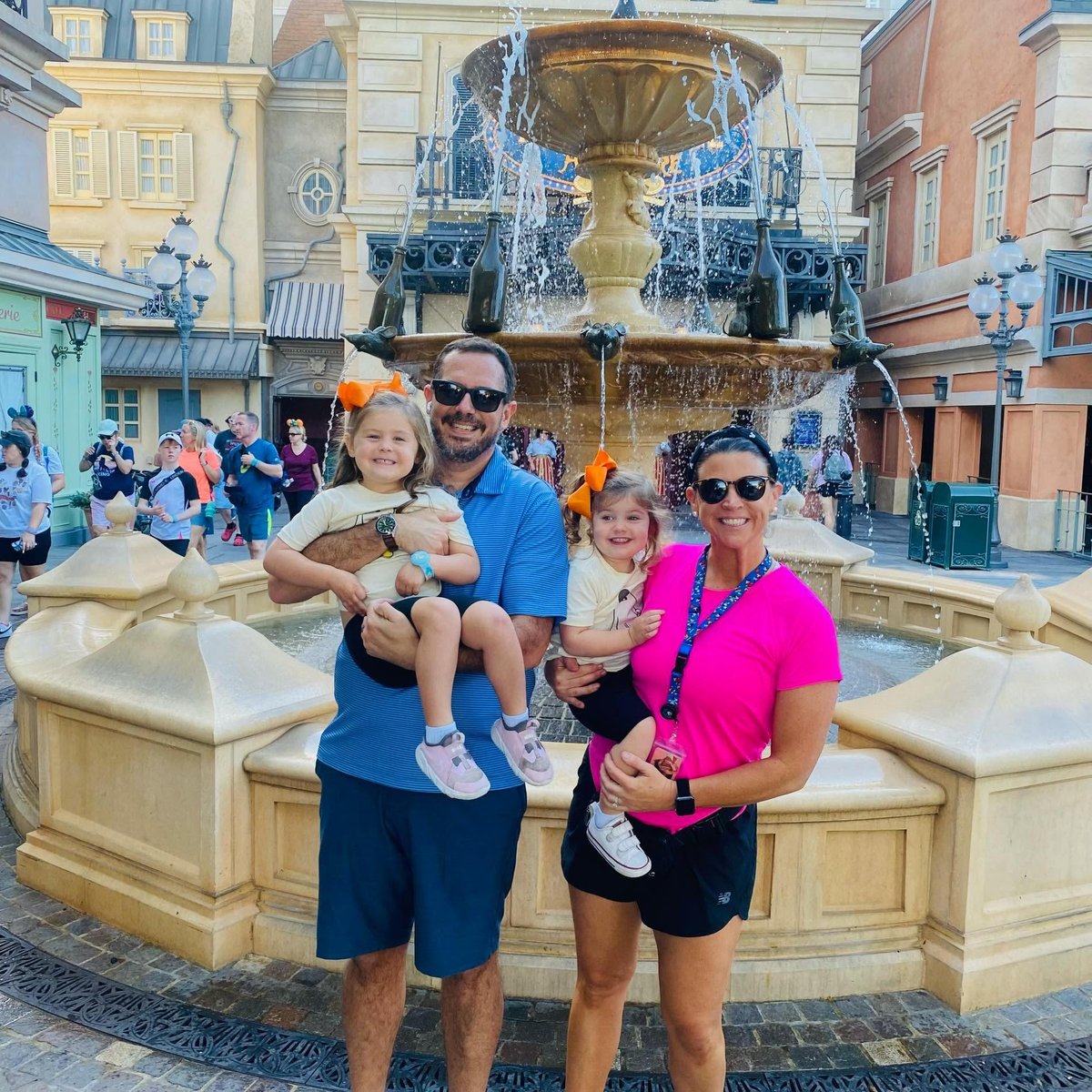 MikeGoldstein's tweet photo. Meet Mike Goldstein, Managing Partner of HubKey Real Estate. He's been managing properties since 2008 and founded Hubkey in 2022 to offer a more transparent way to manage properties. Mike enjoys helping people build wealth through real estate. https://t.co/nlfuIfFyfq