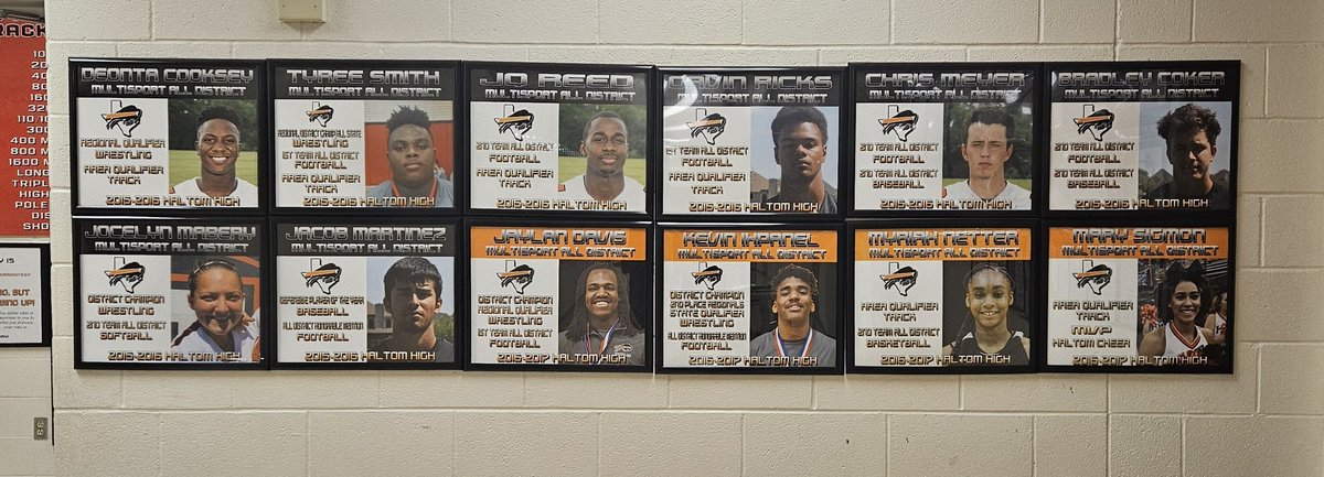 Coach_JWTucker's tweet image. Newest addition to the Multi Sport All District wall is Ashton Moore!
#HaltomFamily #DoItAll
@HHSBuffNation @haltom_hoops @FootballHaltom
