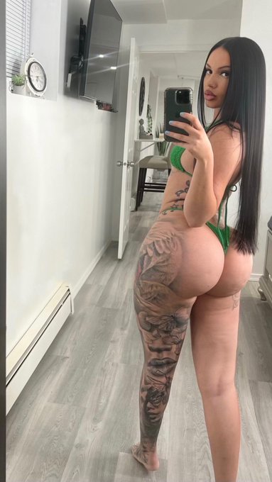 Who&rsquo;s ready for summer https://t.co/Tgz37faPlK