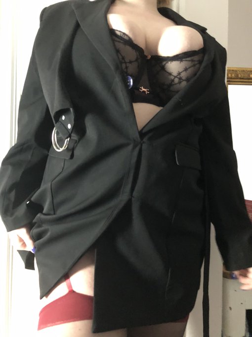 Omg busty Missed the best day of the week again yesterday  🤦&zwj;♀️🤦&zwj;♀️ #ALLNATURAL #38gg #busty #bustylandlady<a href="/tag/allnatural"class="tags"><span>#allnatural</span></a><a href="/tag/stockings"class="tags"><span>#stockings</span></a><a href="/tag/busty"class="tags"><span>#busty</span></a><a href="/tag/naughtywife"class="tags"><span>#naughtywife</span></a><a href="/tag/38gg"class="tags"><span>#38gg</span></a>