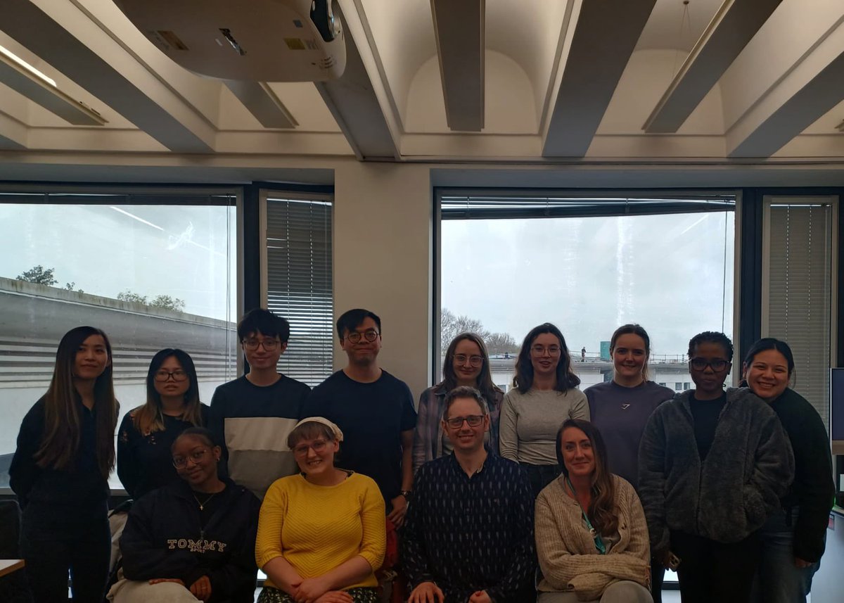 We welcomed Tom @uniofeastanglia this week, to share his experiences with our Year 2 MSc students. Having had a stroke aged 31, Tom provided an insight into his stroke recovery journey. Fantastic questions from the group & a really rich discussion @UEA_Health #OccupationalTherapy