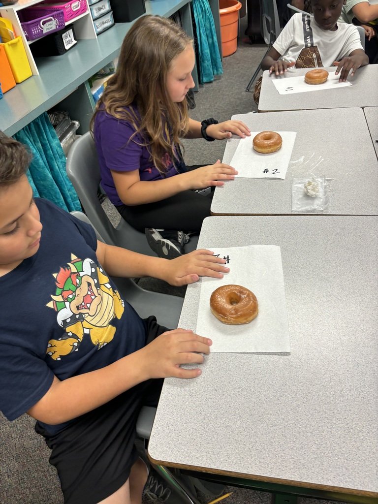 'DO-NUT stress, just do your best!' Today 4th graders took a practice donut assessment. They made sure to listen and follow all directions carefully during their assessment. @HumbleISD @HumbleISD_MBE #mbeisfamily #HumbleISDFamily