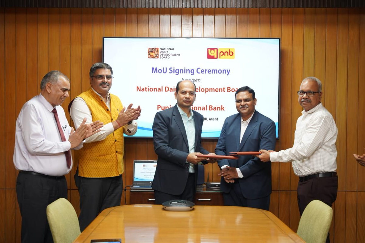 NDDB has signed an MoU with Punjab National Bank to provide financial assistance to beneficiary organisations (BOs) in the cooperative sector including milk unions/federations, producer-owned institutions, and NDDB’s subsidiary companies. Shri S Regupathi (@regupat75984843), ED,…