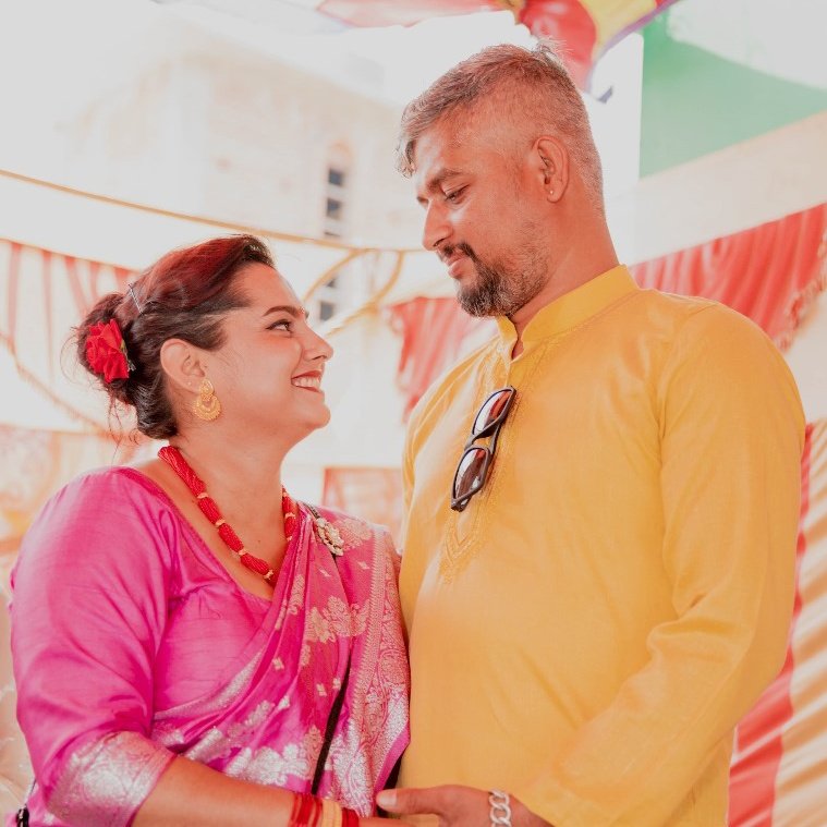 uniqueaneesa's tweet photo. #NewProfilePic #PremAnu #Myman https://t.co/7P6FLH5TE0