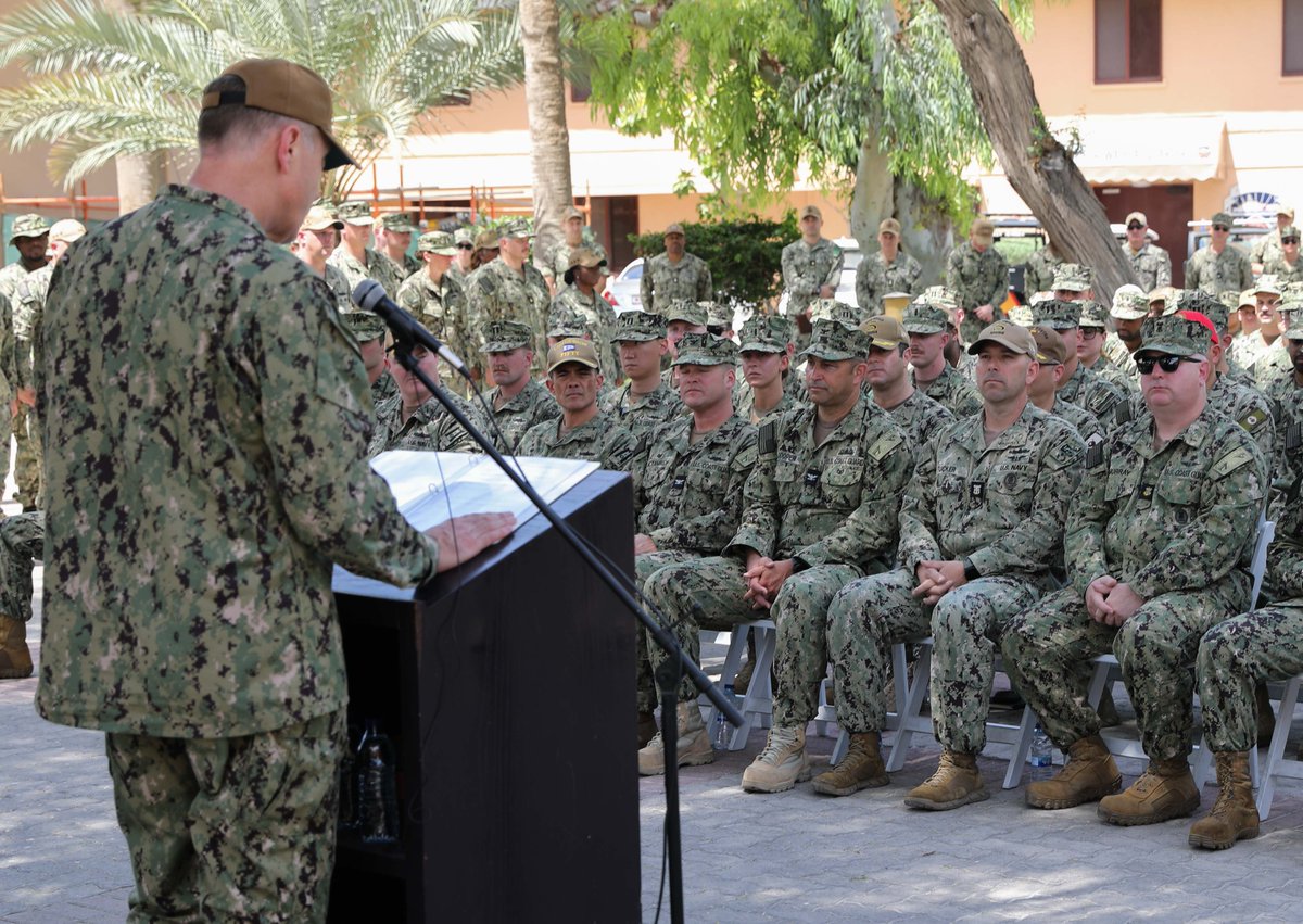 The USS Firebolt memorial ceremony, held on NSA Bahrain, honors the sacrifices made by two Sailors and a Coast Guardsman who died while conducting maritime security operations in the Arabian Gulf on April 24, 2004. Read more⬇️ dvidshub.net/news/469354/us…