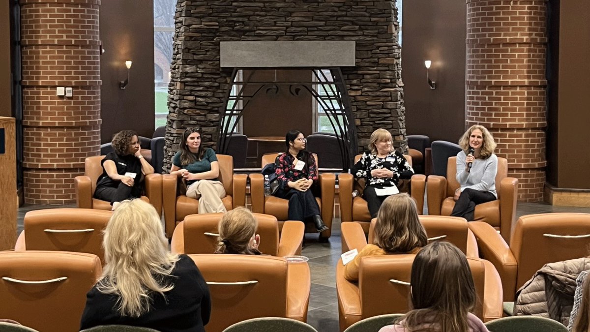 “Never tell yourself 'no'” Panel discussion and networking event inspires female Quinnipiac students pursuing STEM careers: go.qu.edu/WomenInSTEM24