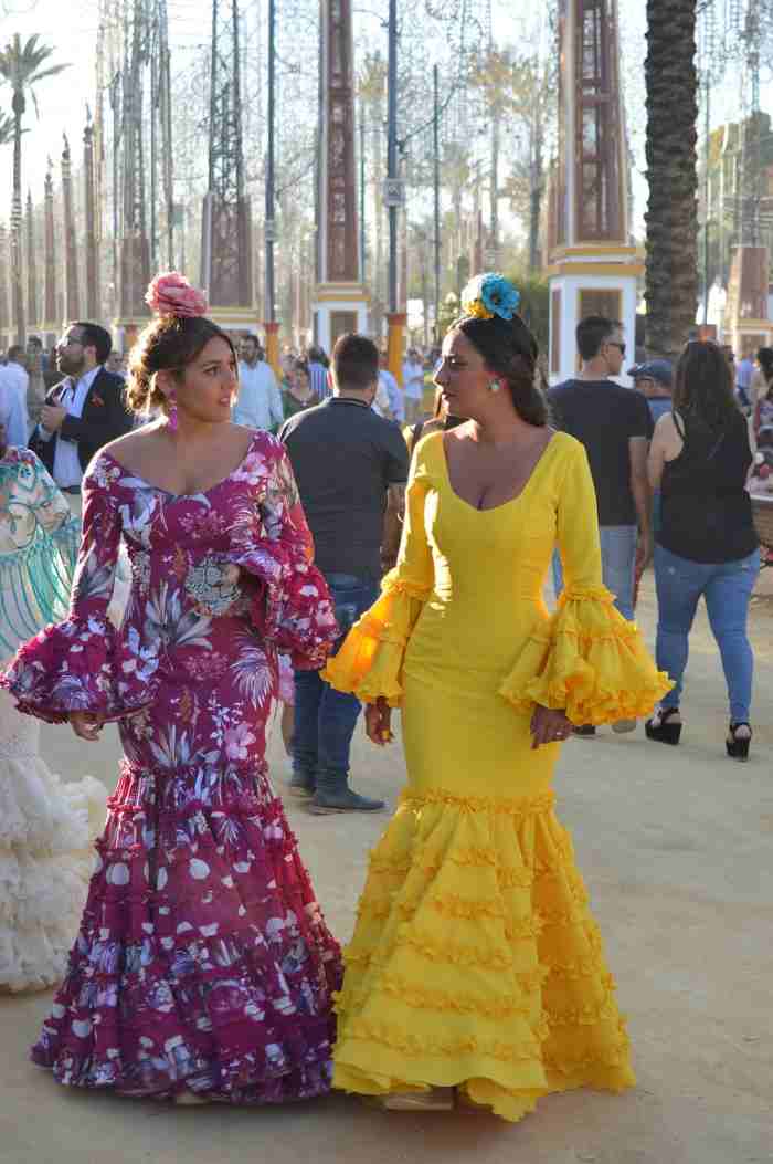 💃🎶⏯️ ¡Al son de la Feria! Las sevillanas que conquistarán Jerez en 2024 #FeriaDelCaballo #Jerez2024 #Sevillanas #Flamenco #Música jerezsinfronteras.es/al-son-de-la-f…