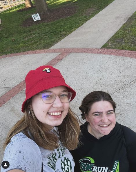 KXCVKRNW's tweet photo. Thank you to Bearcat students Tru & Hannah who walked around the NW campus in the #RunForRadio
Good luck w/ your finals and thanks for the support! https://t.co/1JZtDKzxFL