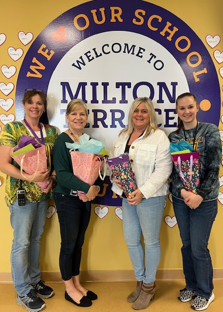 We're celebrating #NationalAdministrativeProfessionalsDay today by thanking Mrs.Cassin, Mrs.Vadney, Mrs.B, & Mrs.Kinney for all they do for our school community! #WeLoveMTE #bscsd 🎉🙏