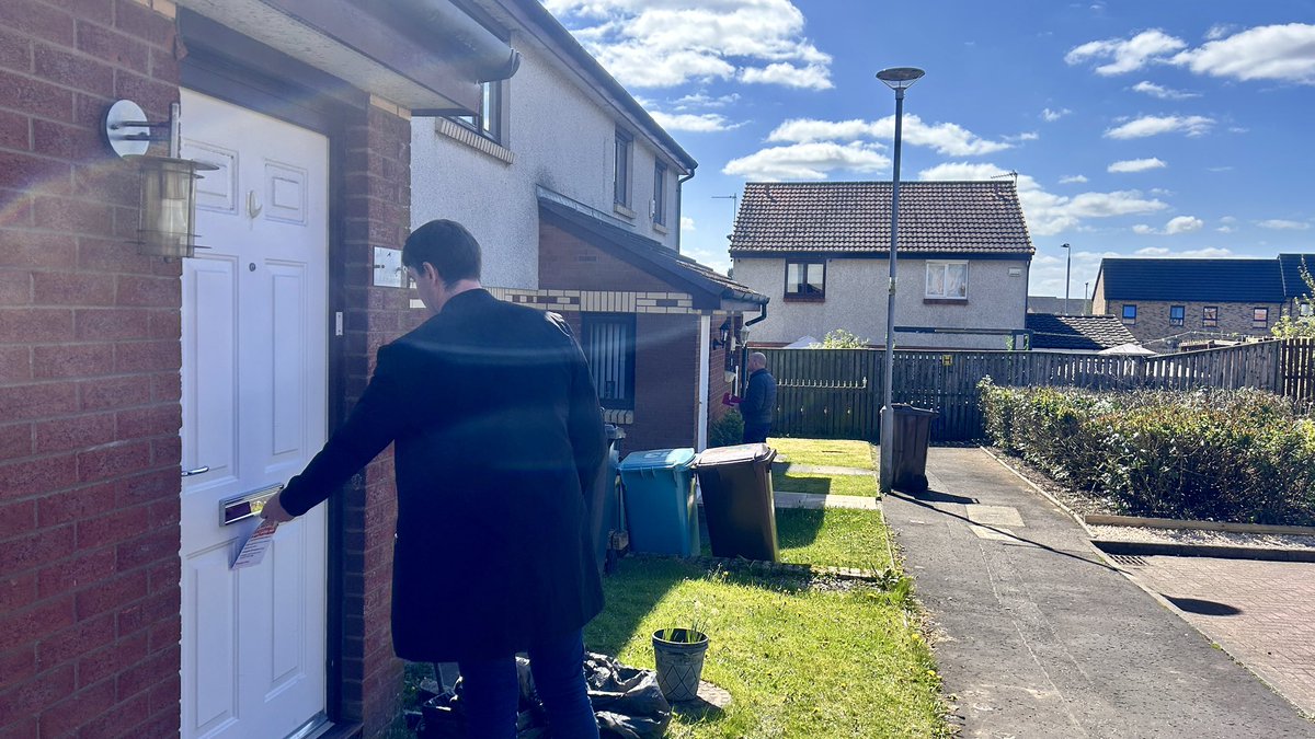 More and more voters turning back to @ScottishLabour from @theSNP. It’s time for #Change in Coatbridge and Bellshill with @FJMcNally.