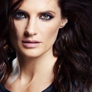 #WomanCrushEveryday 
#WomanCrushWednesday 
#WCW 
#StanaKatic