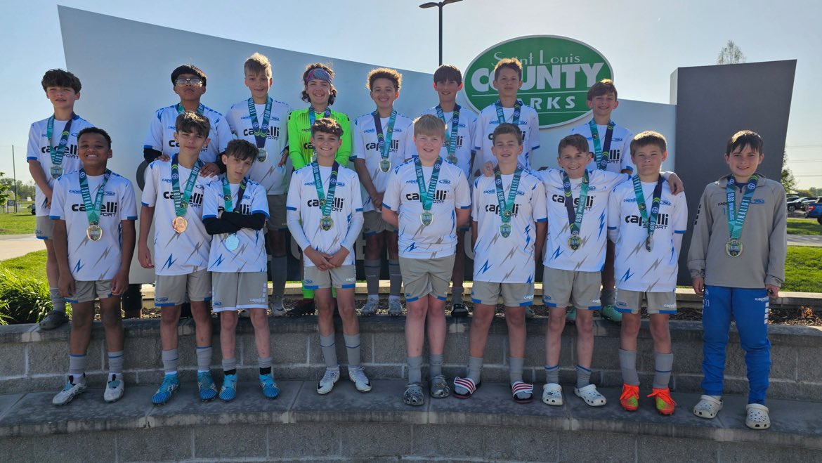 Shoutout to the 2011 Boys Premier team who were Finalsts at the St. Louis Scott Gallagher Spring Classic this past weekend.  They went 3-0 in pool play without conceding any goals!  Great job boys! 👏🏻👏🏻  <a href="/SLSGtournaments/">SLSG Tournaments</a> #ruid