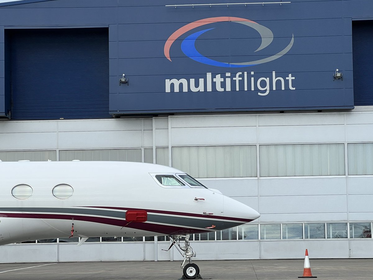 Multiflight tweet media