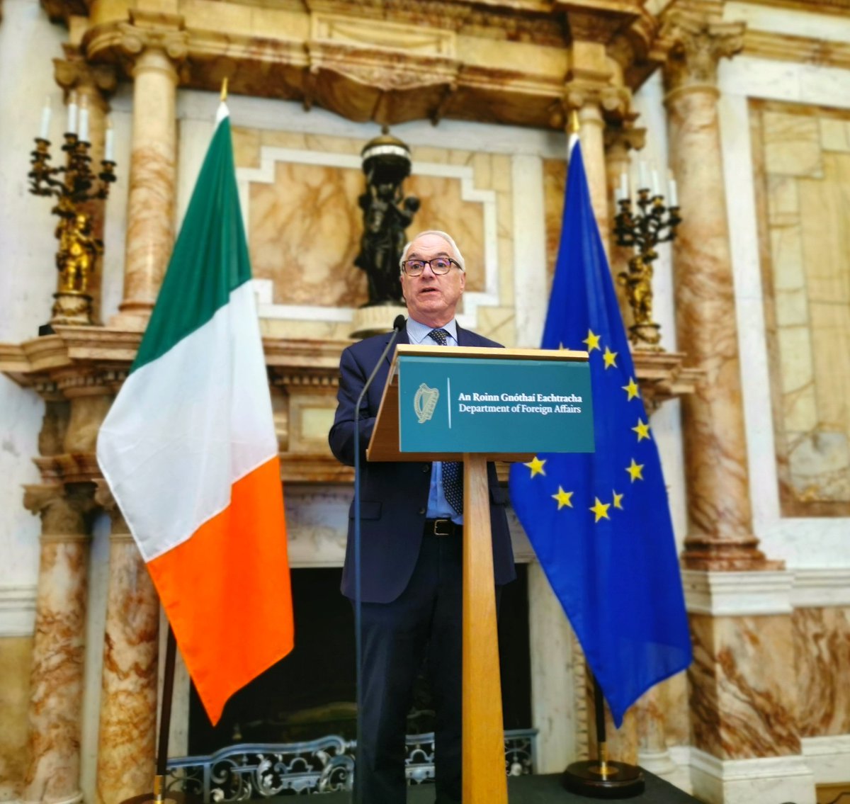 MUFroebelDICE's tweet photo. Michael Gaffey, Director General of Irish Aid contextualises the need for GCE in light of the interlocking crises and existential threats we face in a new global reality #dice20 https://t.co/393V7q4ITe