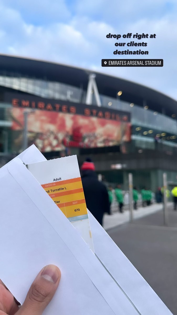 Tickets4Youu's tweet photo. Successfully dropped off the ticket to the client on game day 
#CFC #cfcspares #ChelseaFC #chelseatickets #Chelseaspare https://t.co/brYCUbFxkd