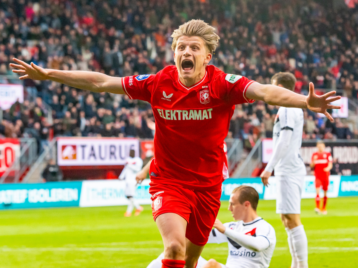 FC Twente rekent thuis af met Almere en blijft op koers voor Champions League ad.nl/nederlands-voe…