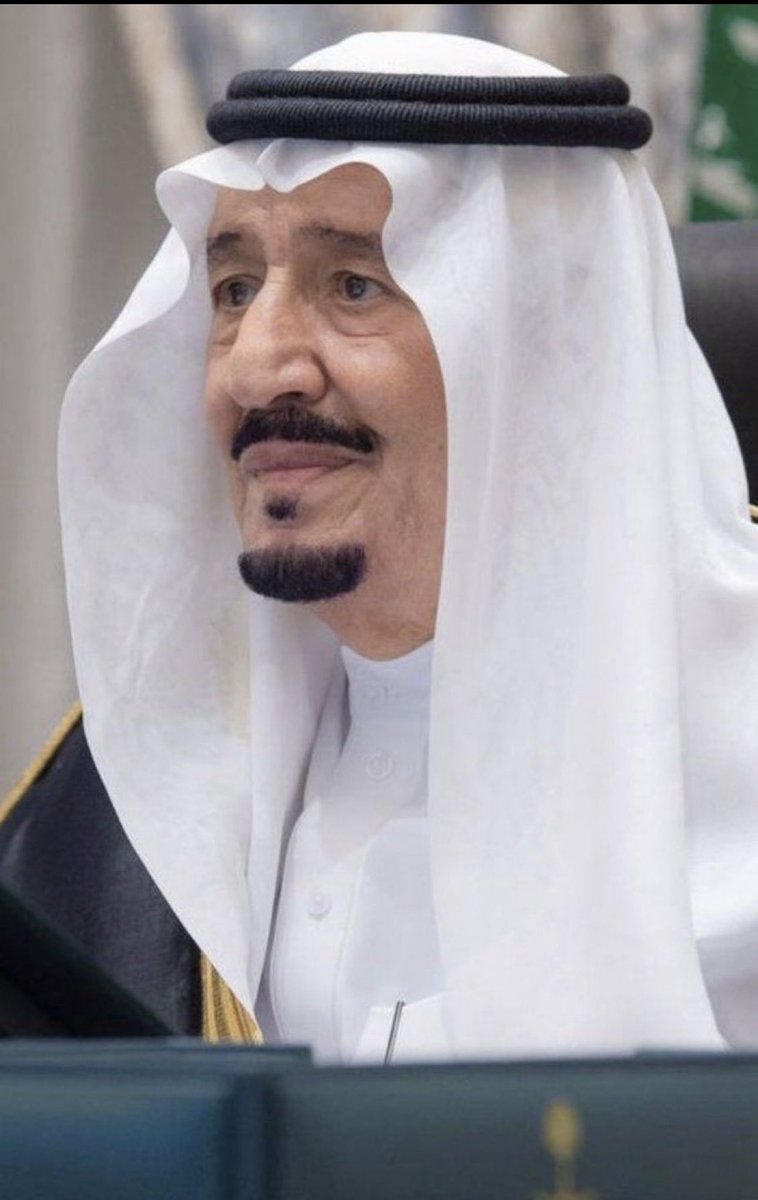 maged_aseri's tweet photo. خطاك السوء الله يحفظك 
ويطول بعمرك سيدي 💚
 #الملك_سلمان_بن_عبدالعزيز https://t.co/c7qxnnVa4H