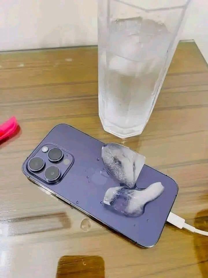 لن يفهما إلا مُستخدمي أيفون 😂😂💔..