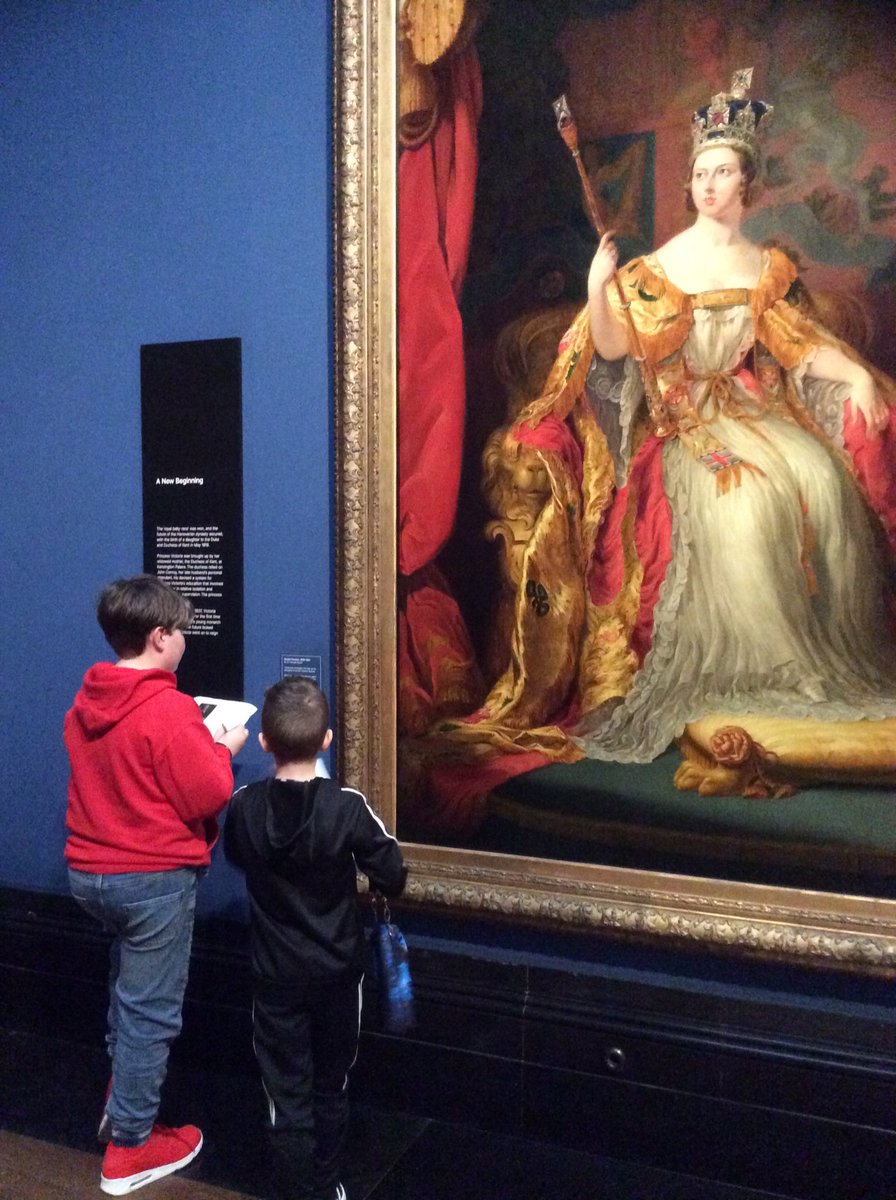 Exploring the National Portrait Gallery in London!