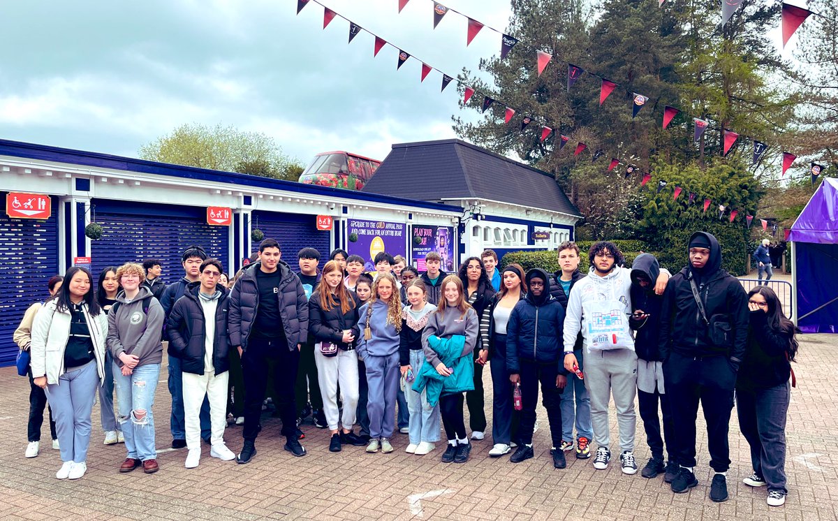 Congratulations to team Salkeld, this year’s house winners! They had a fantastic day out at Alton Towers to celebrate!