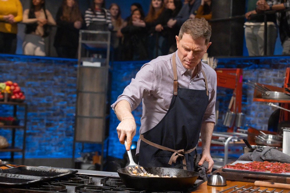 NEXT @ 9|8c! 🥊 This isn't @guarnaschelli and @KatieLeeKitchen's first rodeo on #BeatBobbyFlay so they're feeling confident, but @bflay's got some tricks up his sleeve!