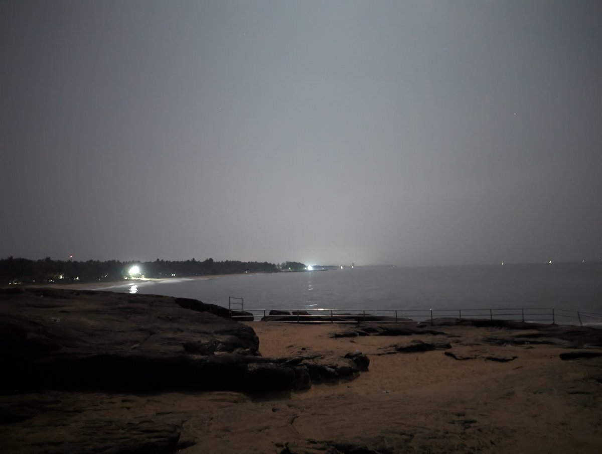 _DesiZen's tweet photo. #Kappad beach https://t.co/fUrLE1Go3D