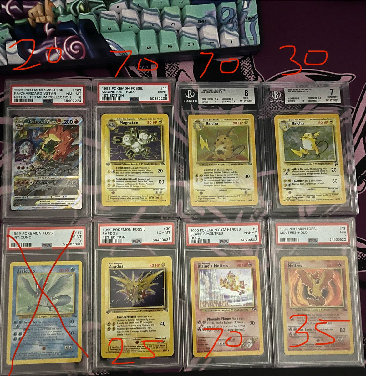 ayeyojesse's tweet photo. ❤️SLAB SELL ❤️
WILLING TO NEGOTIATE

Prices in photos!
Prices are shipped BMWT
Also selling keyboard w/mousepad dm for info 
retweets much appreciated 🙏🏼
@BUYSELLTRADETCG @CardboardBanger https://t.co/8HC8SKkBZ1