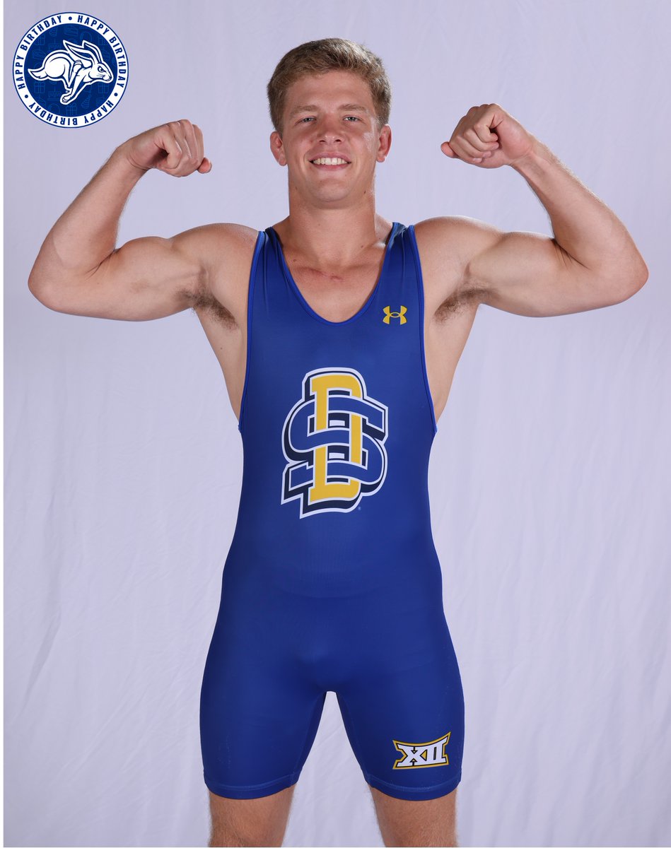 It's a double All-American sort of day as Bennett Berge also celebrates his birthday today
#GetJacked
